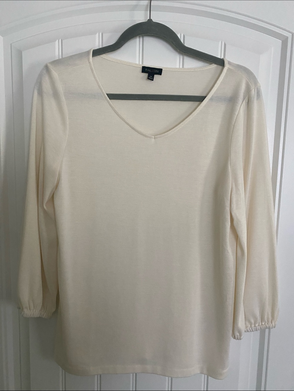 Talbots Lightweight Cream V-Neck Long-Sleeve Top